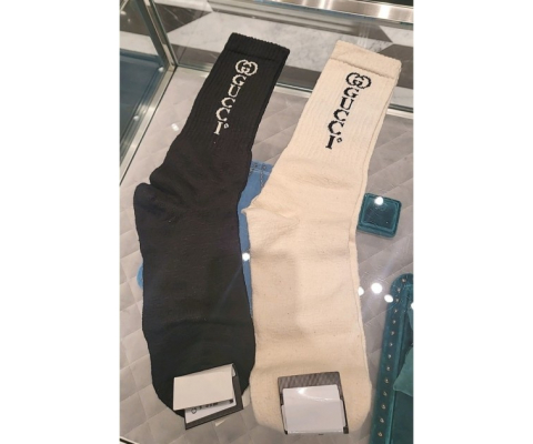 ????구찌 남성 래터링 롱삭스 ++ 국내배송 ++ 모포 68,000