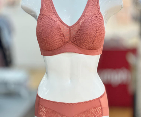 ????BARBARA 풀컵 런닝스타일 노와이어 브라팬티 세트++모포 44,000 ????BARBARA 풀컵 런닝스타일 노와이어 브라팬티 세트++모포 44,000